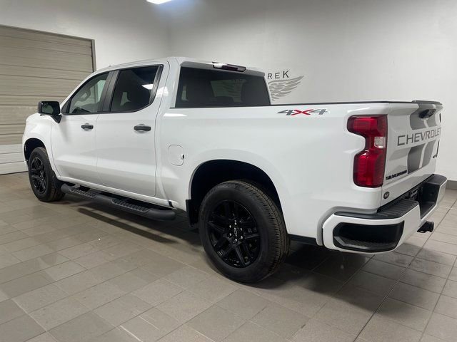 Used 2023 Chevrolet Silverado 1500 Custom w/ Rally Edition image 4