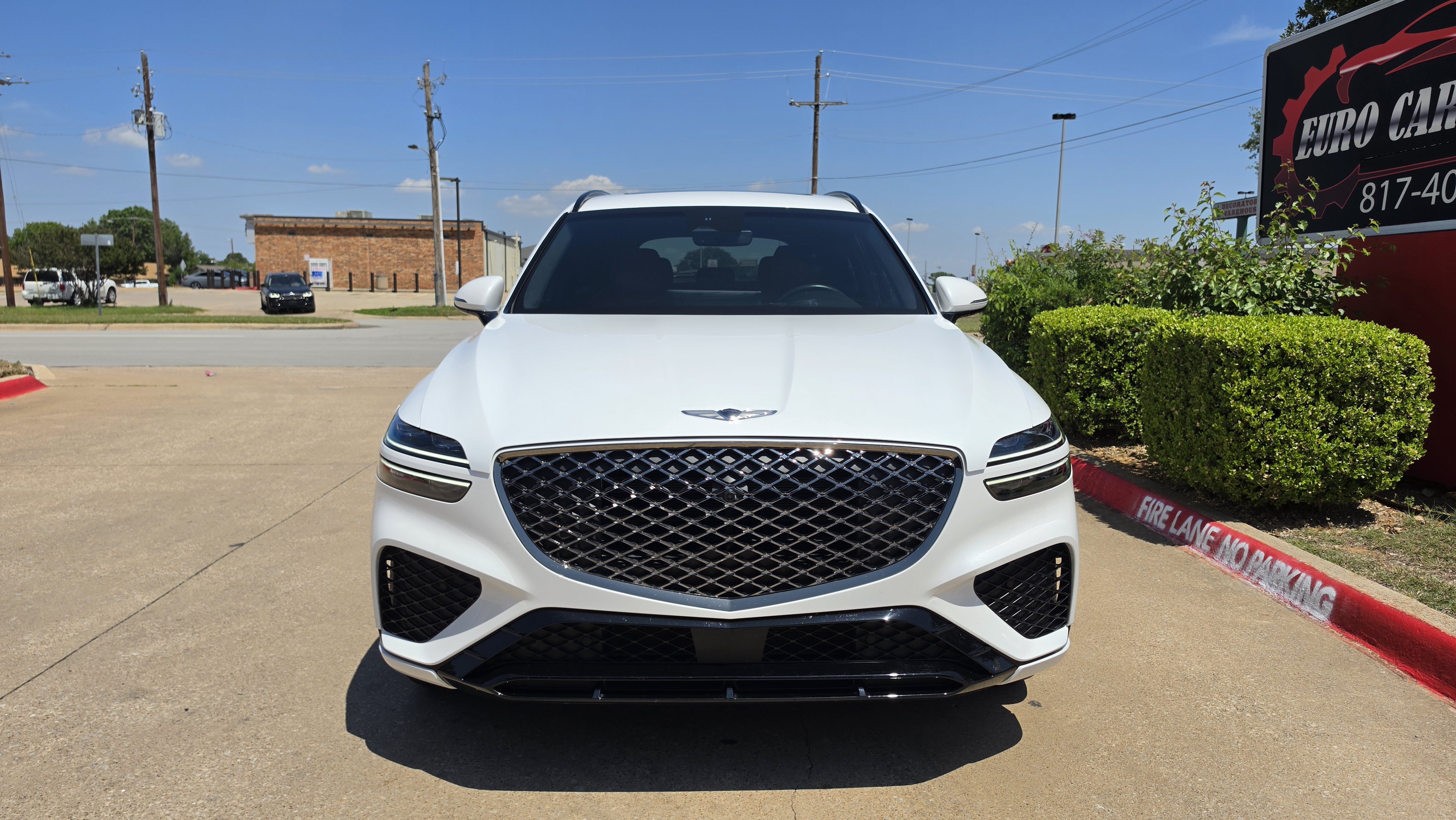 Used 2025 Genesis GV70 3.5T Sport w/ Sport Advanced Package AWD/4WD image 5