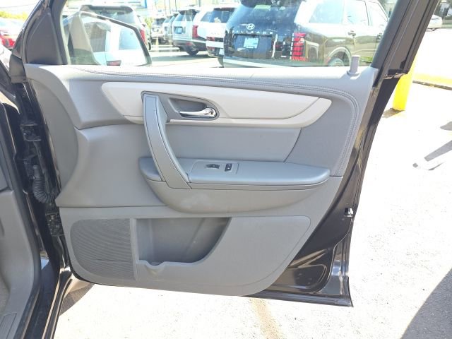 Used 2017 Chevrolet Traverse LT AWD/4WD image 19