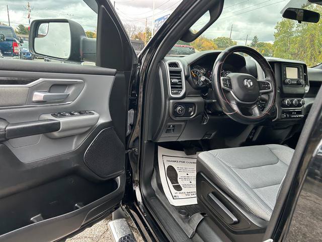 Used 2022 RAM 1500 Big Horn AWD/4WD image 9