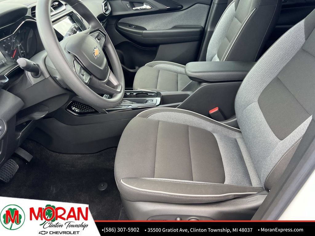 Certified 2023 Chevrolet TrailBlazer LT w/ Convenience Package FWD image 18