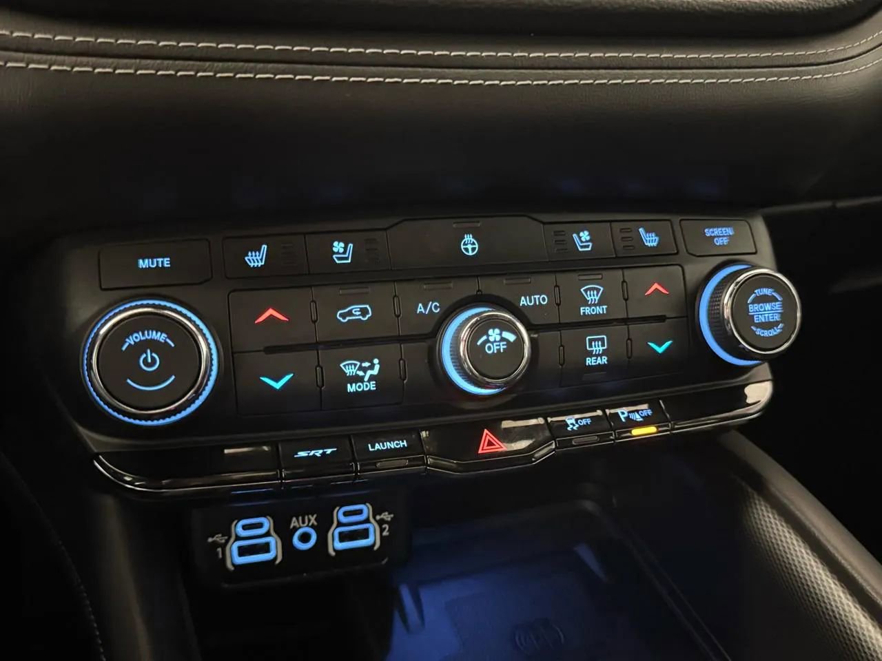 Used 2023 Dodge Durango SRT w/ Black Package AWD/4WD image 30