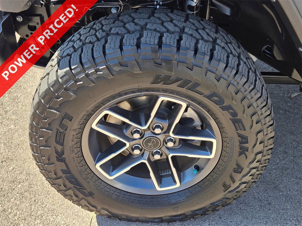 Used 2024 Jeep Gladiator Mojave image 11