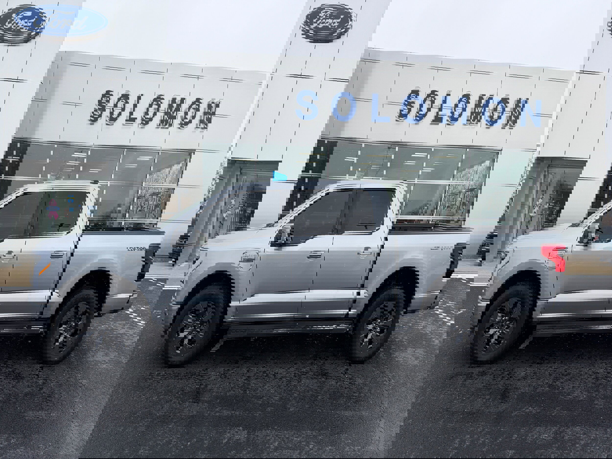 Certified 2023 Ford F150 Lightning Lariat w/ Equipment Group 511A High image 8