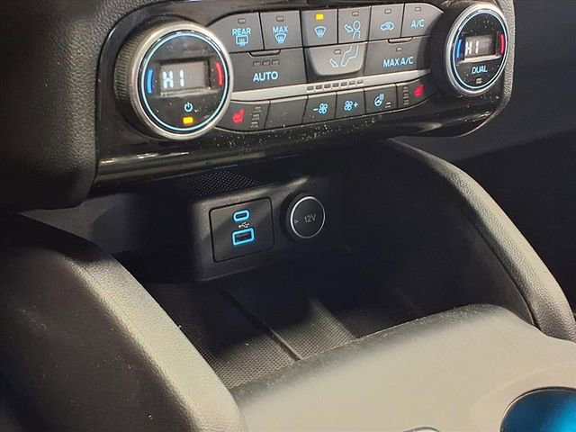 Used 2021 Ford Escape Titanium image 15
