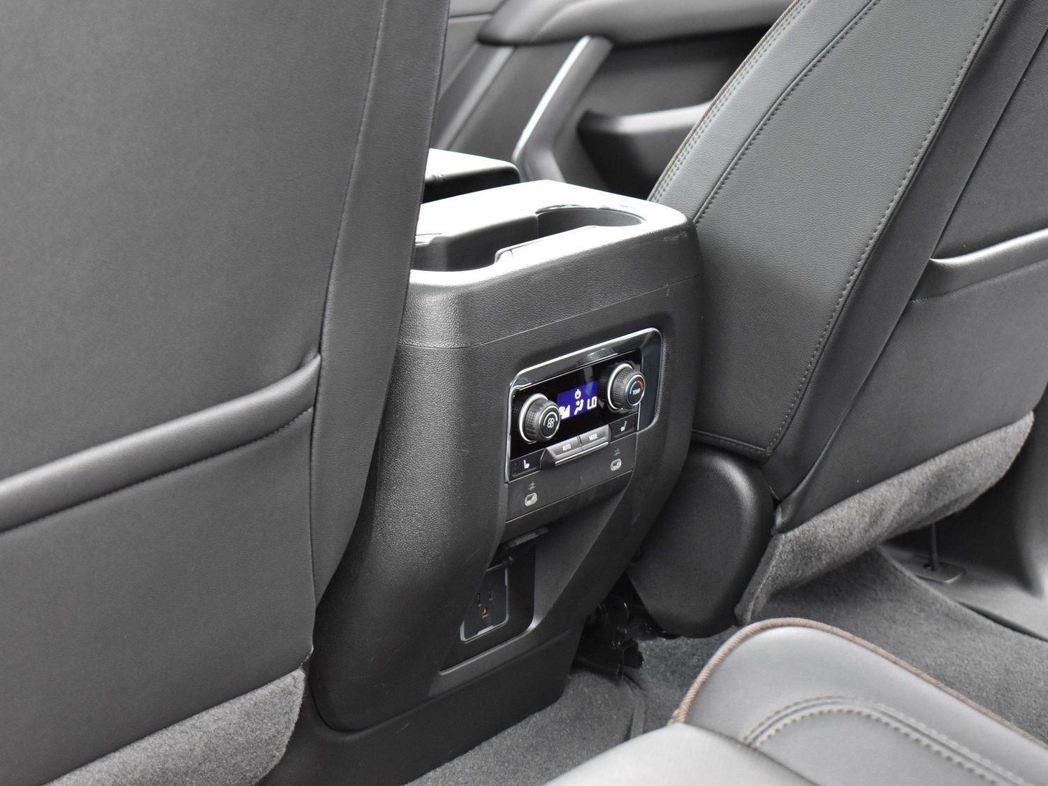 Used 2023 Chevrolet Tahoe High Country w/ Premium Package 2 image 34