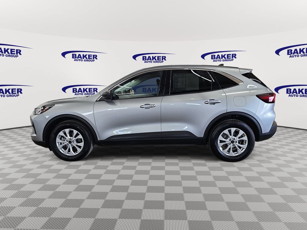 Used 2023 Ford Escape Active w/ Tech Pack #1 AWD/4WD image 8