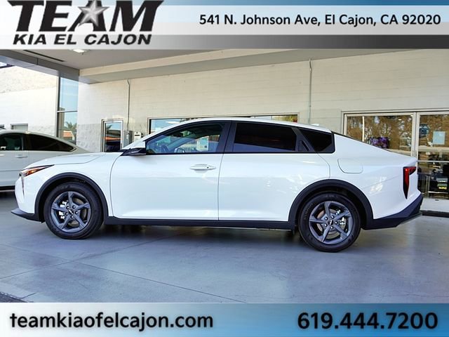 Used 2026 Kia K4 LXS image 6