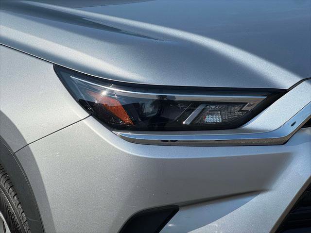 Certified 2026 Toyota Grand Highlander AWD image 10