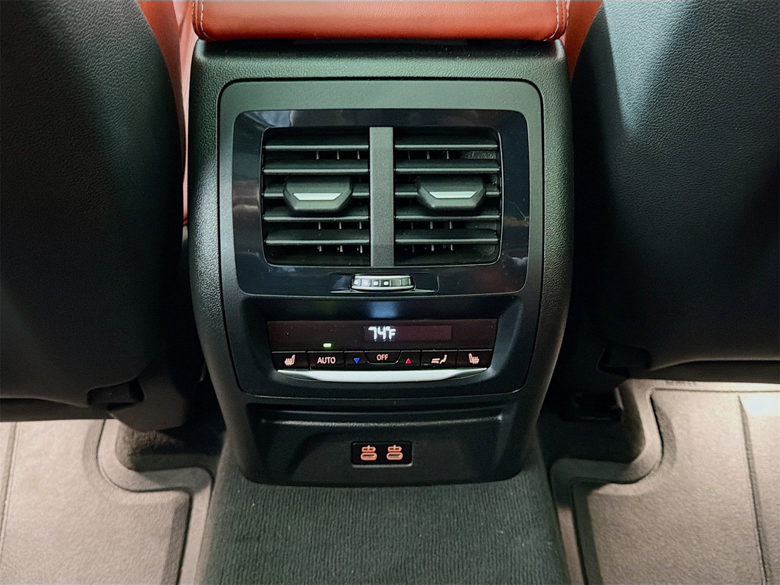 Used 2024 BMW X4 M w/ Competition Package image 28