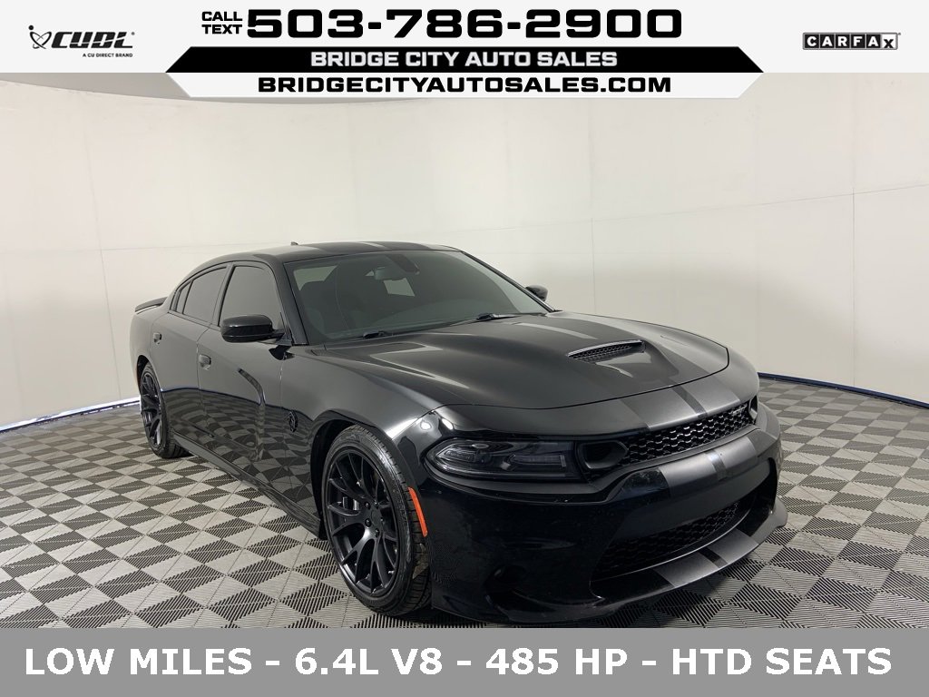 Used 2019 Dodge Charger Scat Pack w/ Navigation & Travel Group image 1