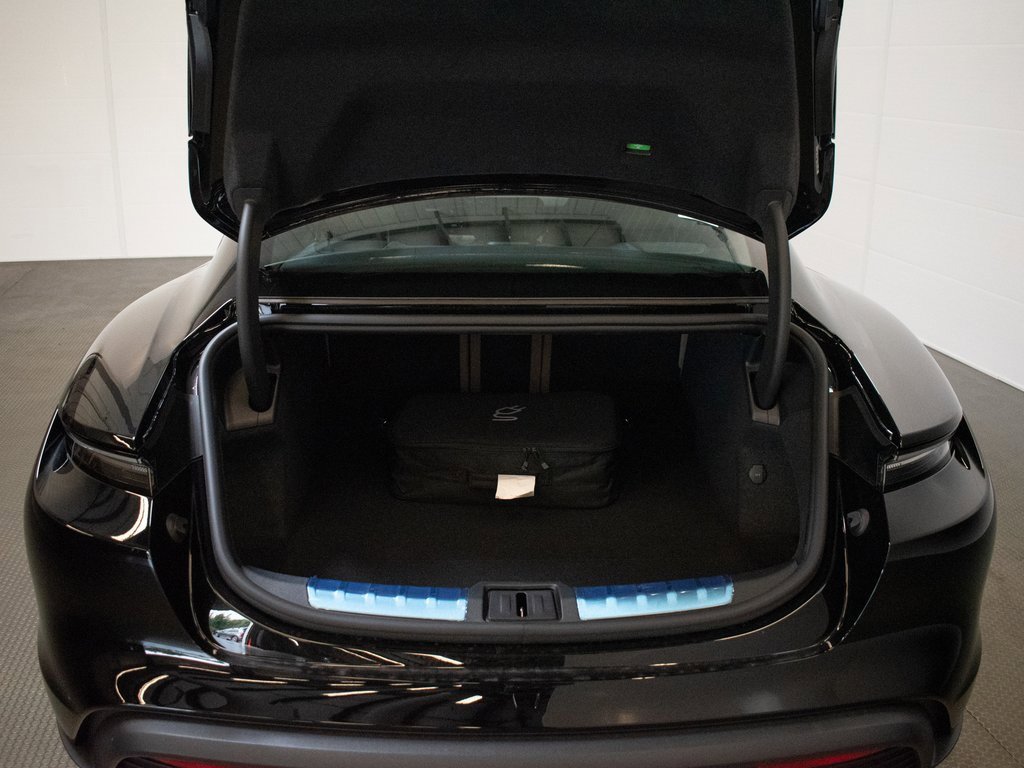 New 2025 Porsche Taycan image 13