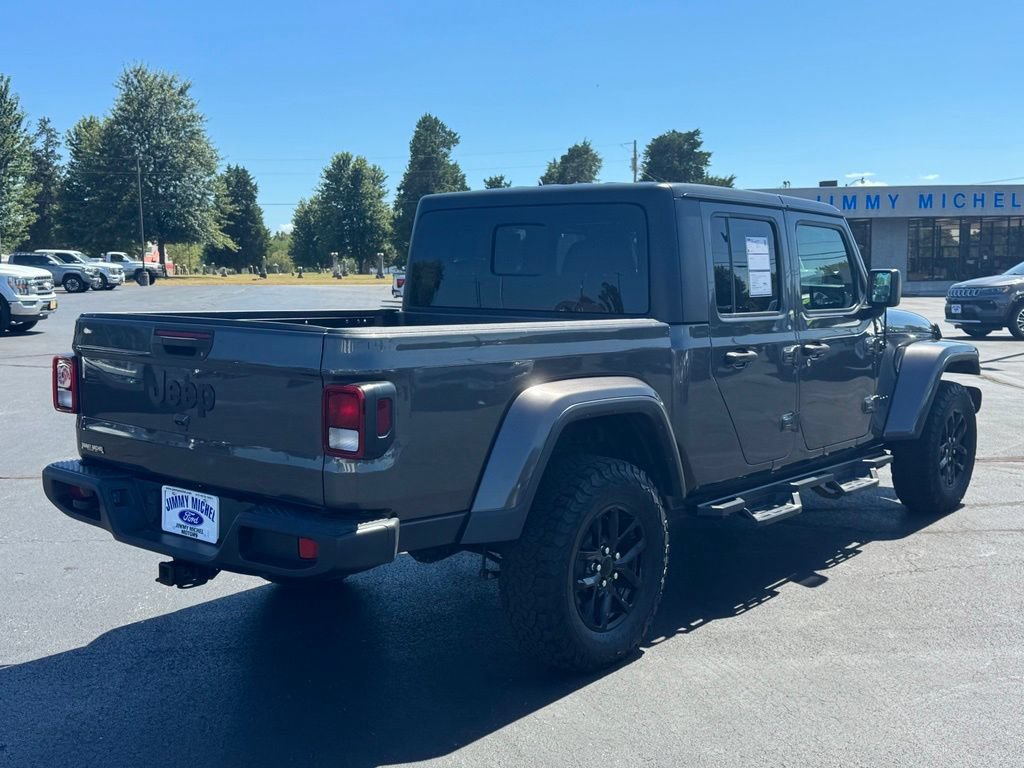 Used 2022 Jeep Gladiator Sport AWD/4WD image 21