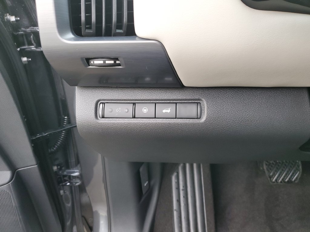 New 2026 Nissan Pathfinder SL FWD image 22