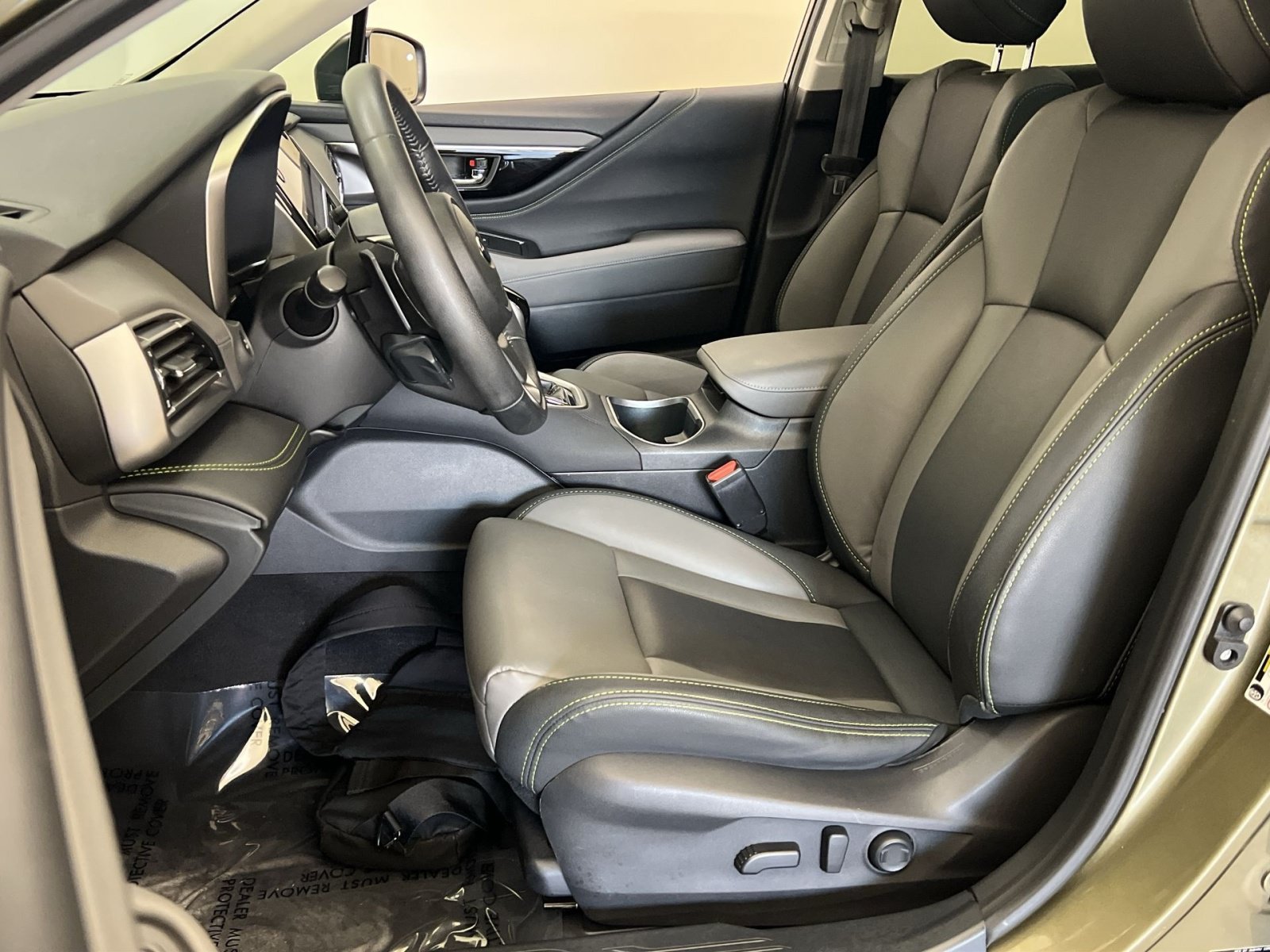 Used 2020 Subaru Outback Onyx Edition XT AWD/4WD image 12