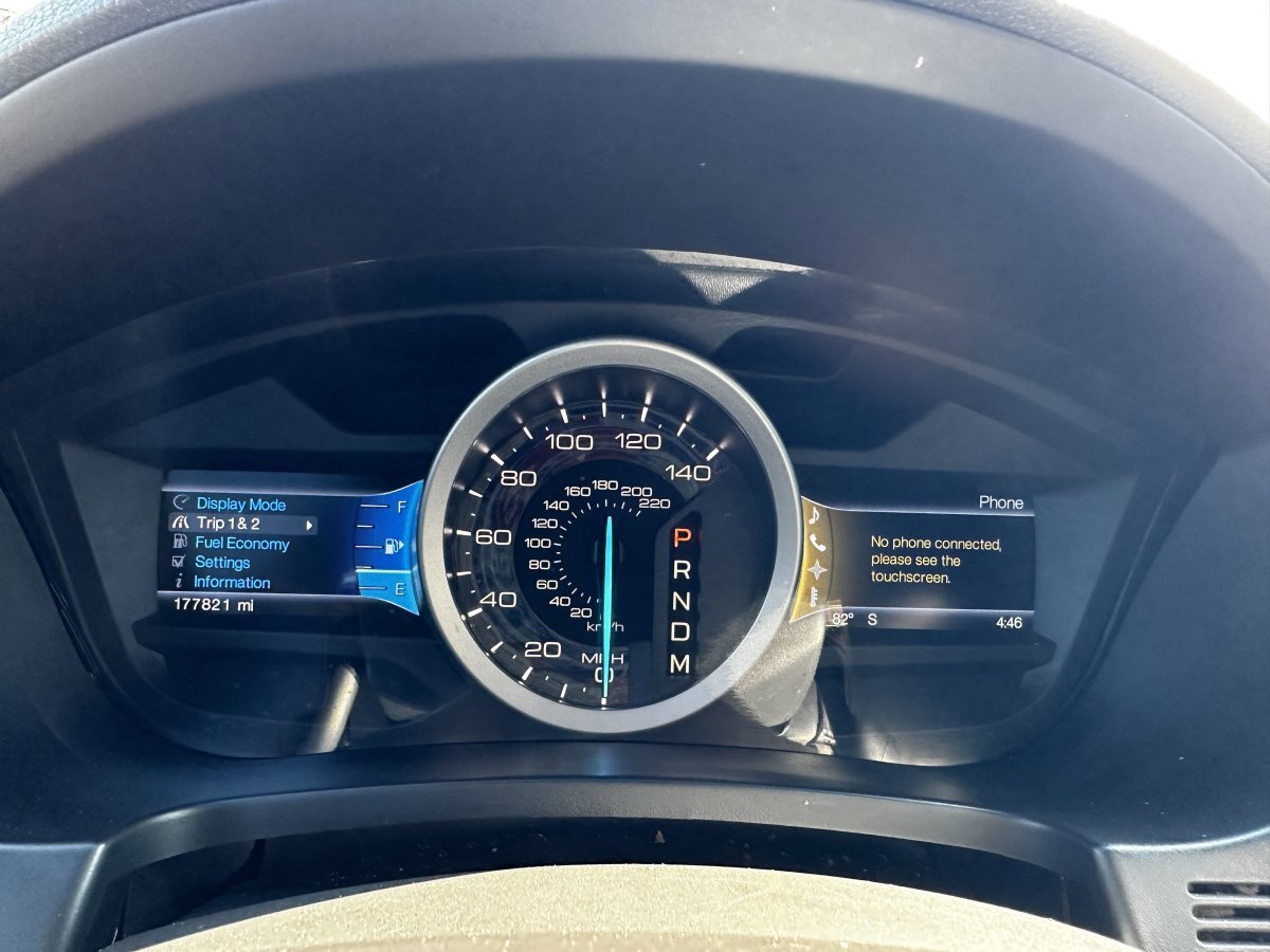 Used 2013 Ford Explorer XLT image 33