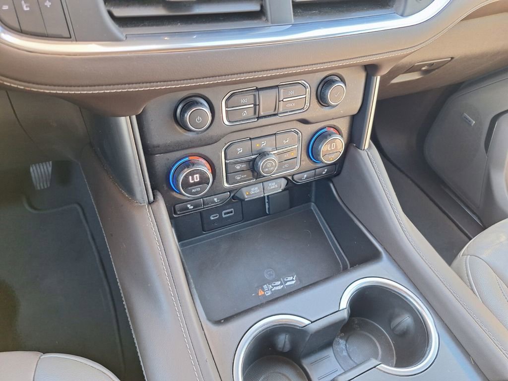 Used 2021 Chevrolet Tahoe Z71 image 14