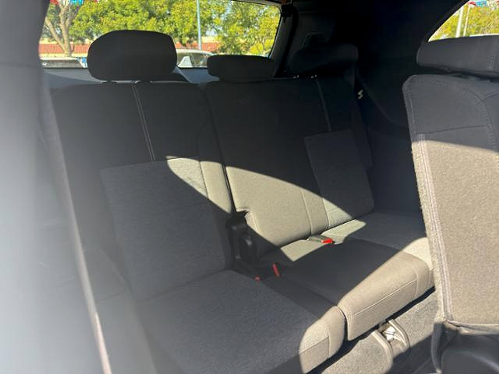 Used 2025 GMC Acadia Elevation AWD/4WD image 18
