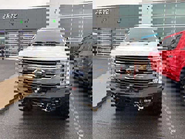 Used 2017 Ford F250 Lariat w/ Lariat Value Package image 2