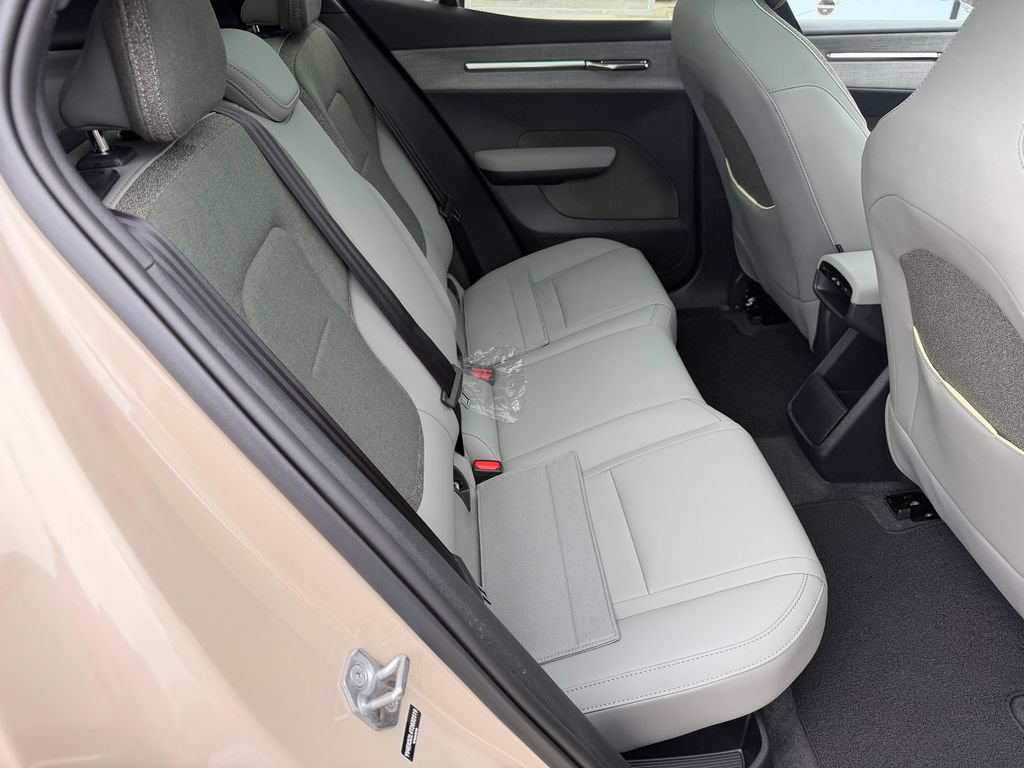 New 2026 Volvo EX30 Ultra w/ Climate Package AWD/4WD image 11