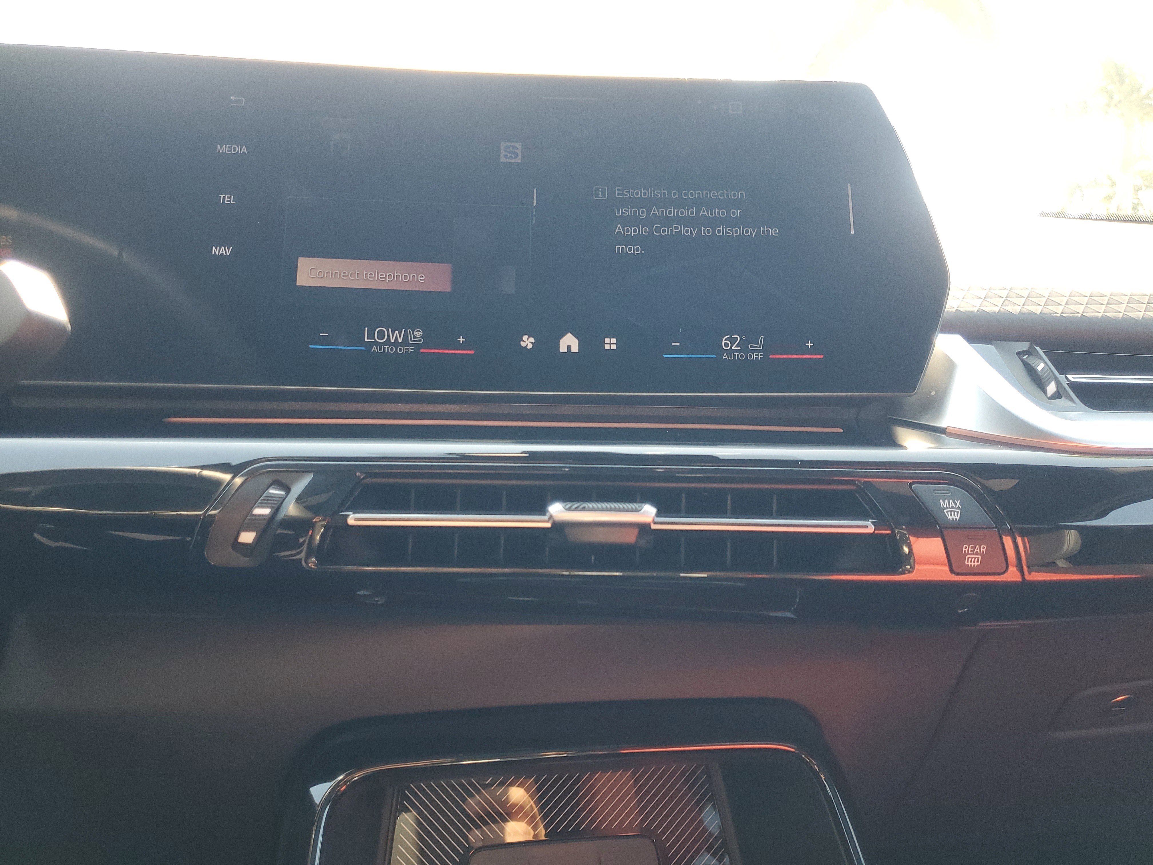 Used 2025 BMW X2 xDrive28i w/ Premium Package image 30