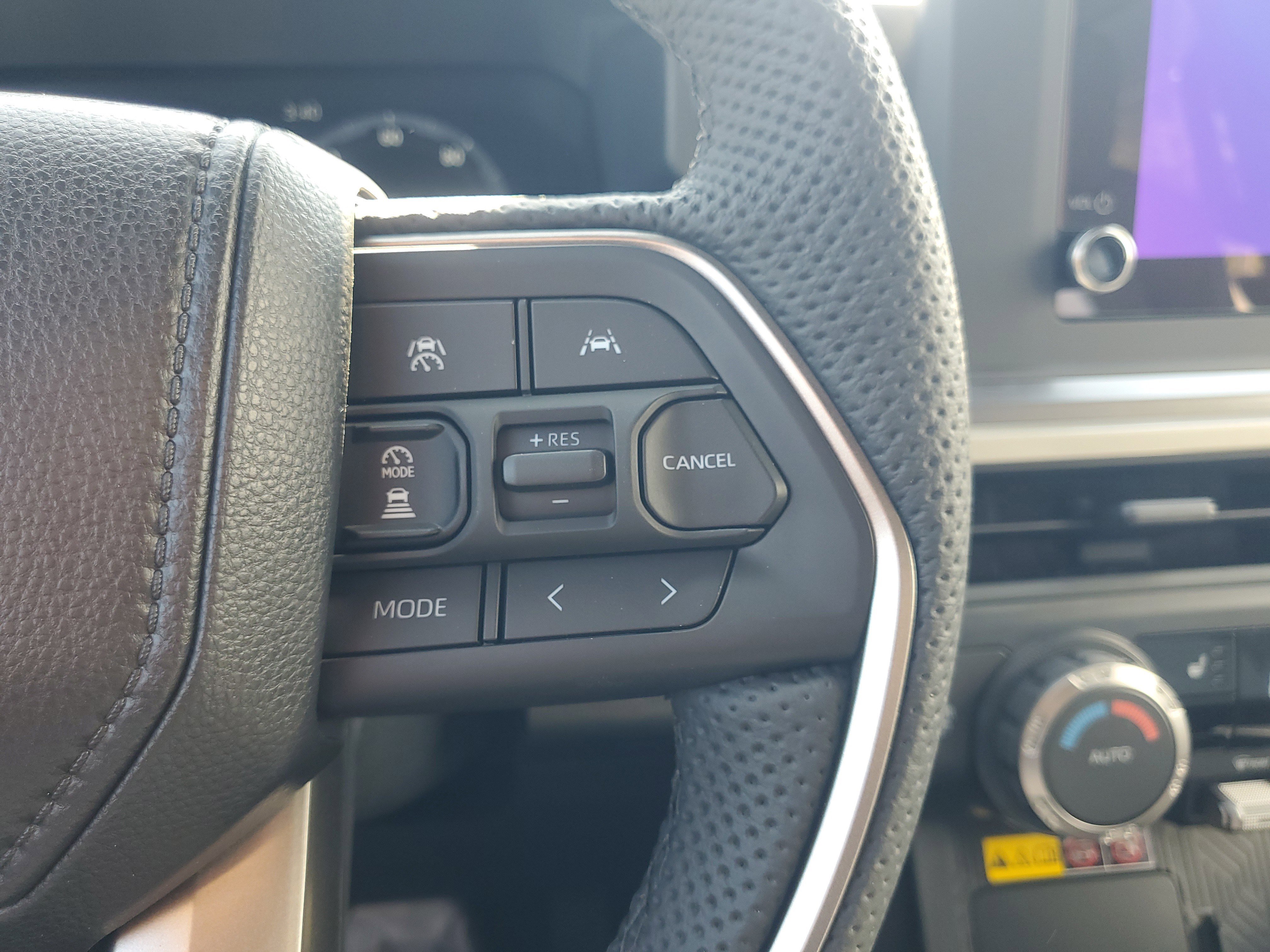 Certified 2026 Toyota Tacoma TRD Off-Road AWD/4WD image 21