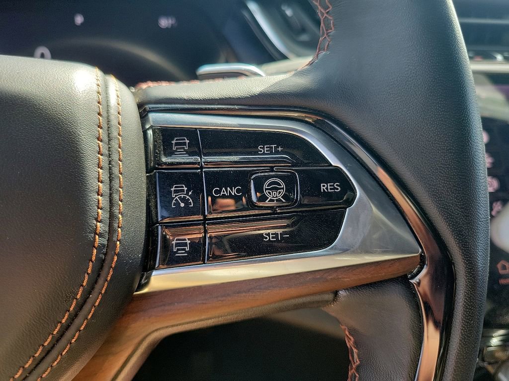 Used 2023 Jeep Grand Cherokee Summit w/ Adv Protech Group IV image 18