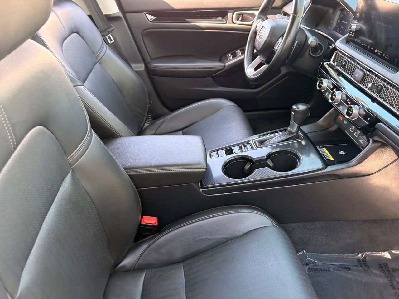 Used 2023 Honda Civic Touring image 11