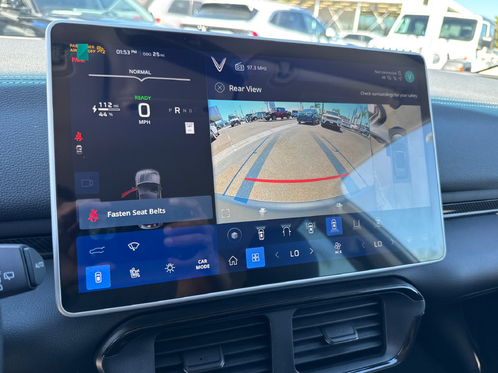 New 2027 VinFast VF 8 Eco AWD/4WD image 29