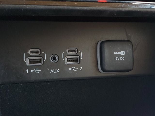 Certified 2021 Jeep Grand Cherokee L Limited RWD image 35