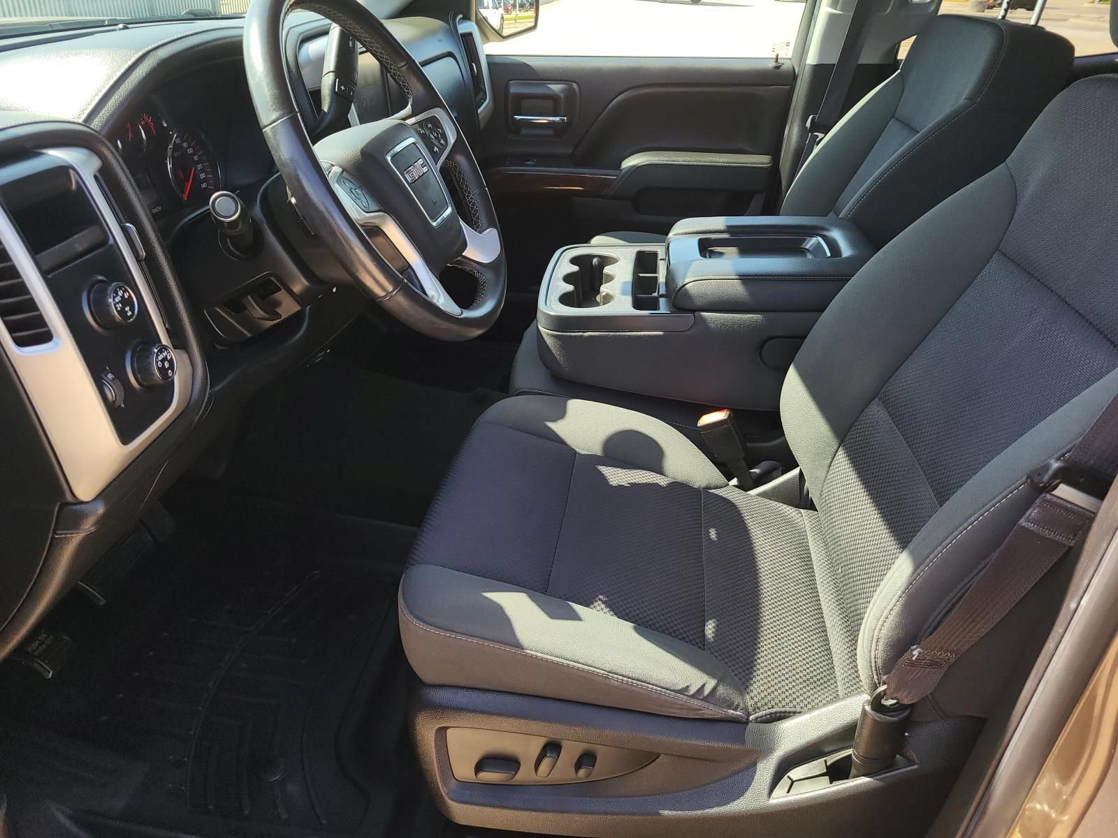 Used 2015 GMC Sierra 1500 SLE w/ SLE Value Package AWD/4WD image 22