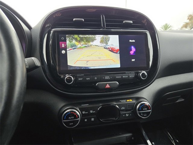 Certified 2023 Kia Soul GT-Line w/ GT-Line Technology Package image 18
