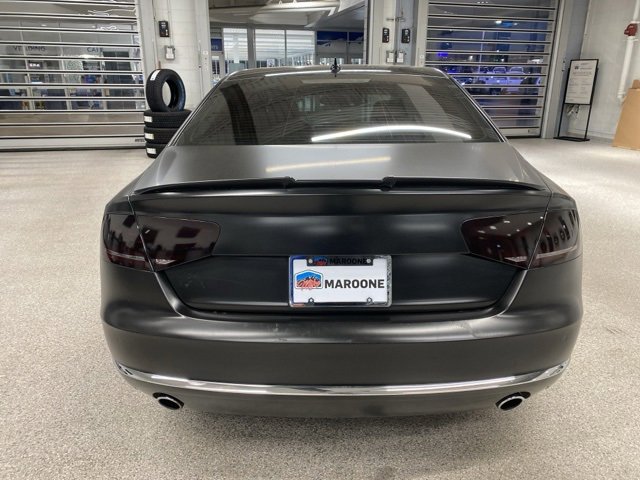 Used 2012 Audi A8 L 4.2 image 6