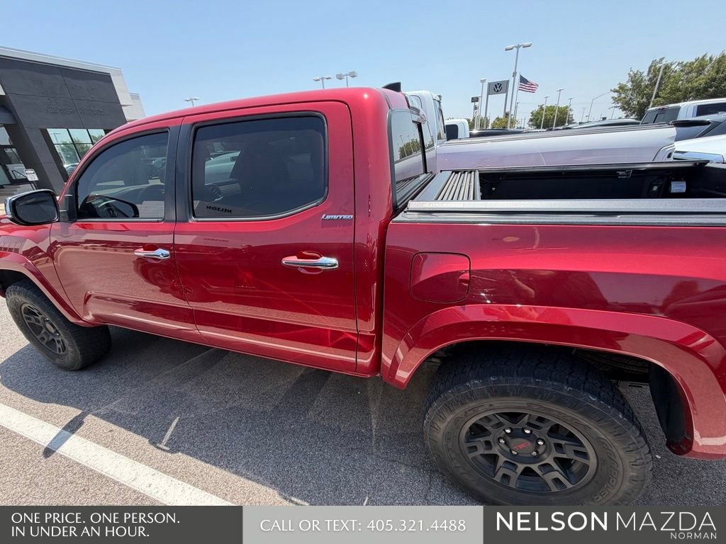Used 2017 Toyota Tacoma Limited w/ Tow Package AWD/4WD image 9