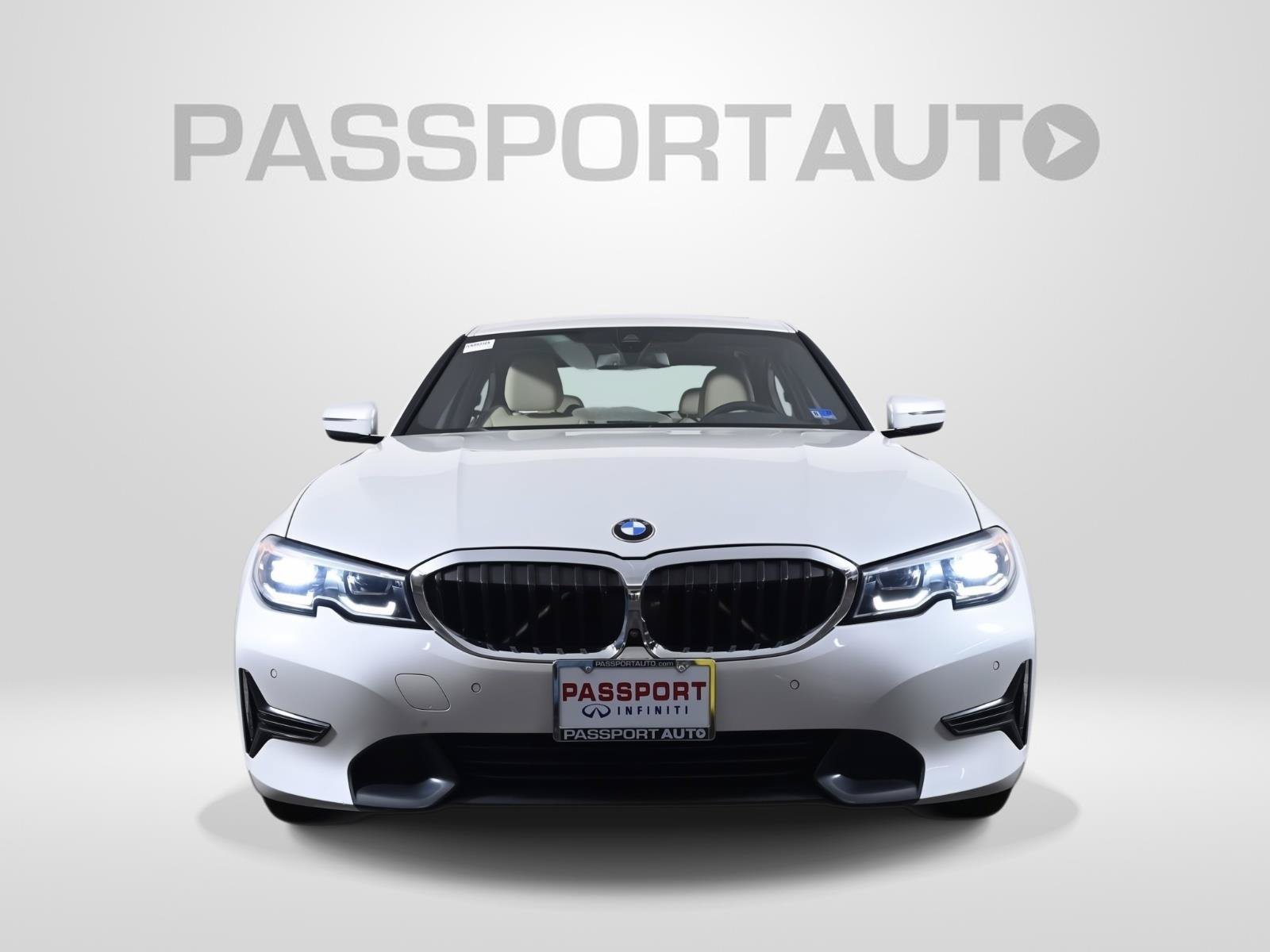 Used 2021 BMW 330i xDrive Sedan AWD/4WD image 2