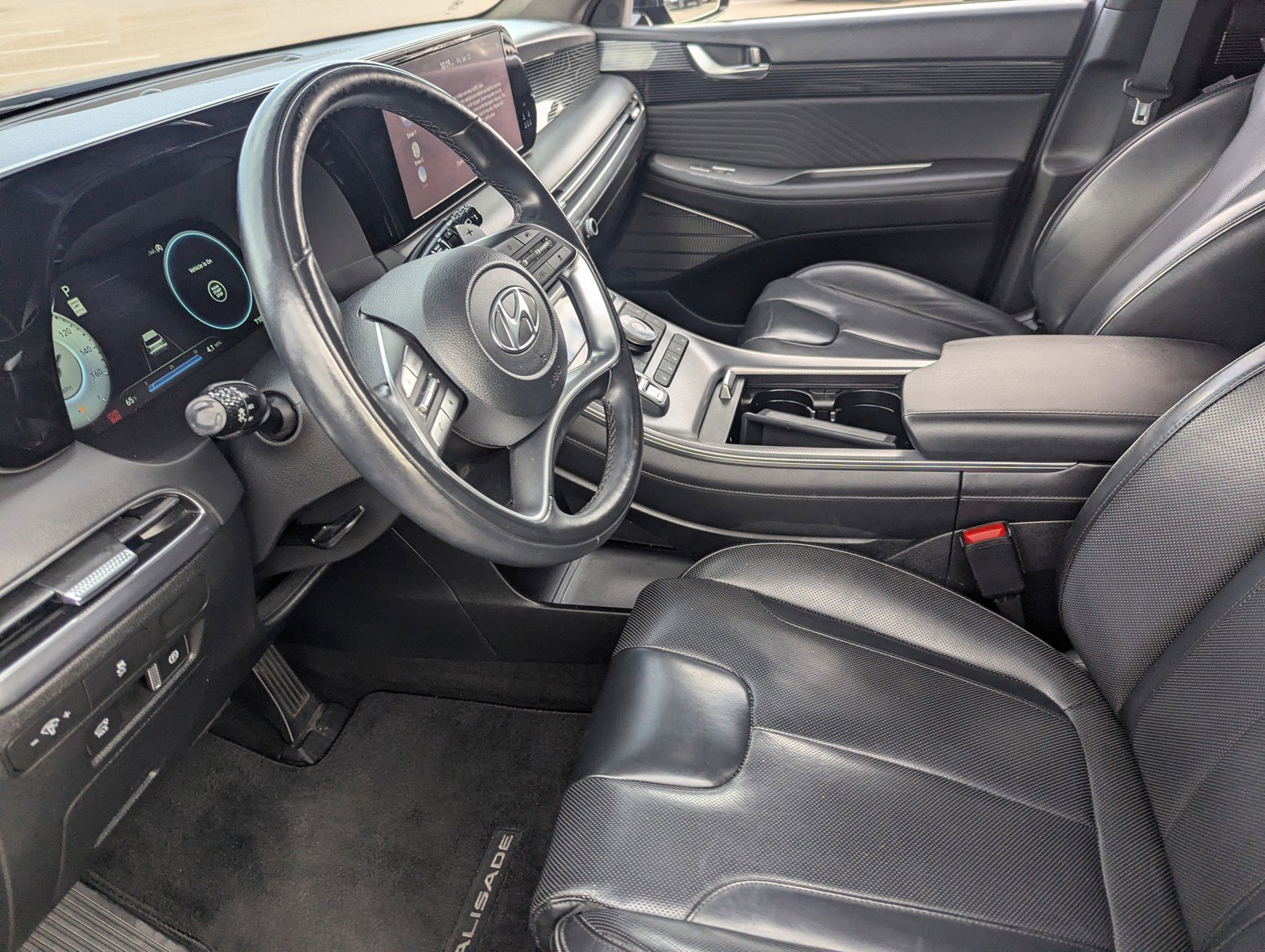 Used 2023 Hyundai Palisade Calligraphy image 26