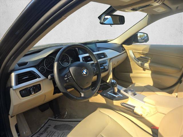 Used 2016 BMW 320i xDrive Sedan image 10