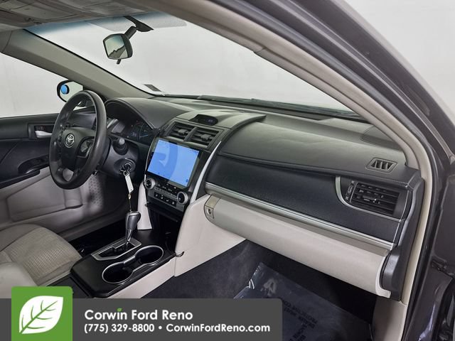 Used 2012 Toyota Camry LE FWD image 26