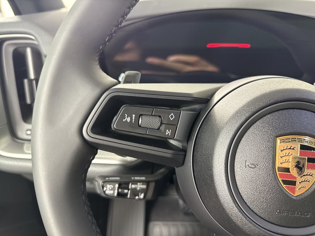 New 2026 Porsche Cayenne AWD/4WD image 36