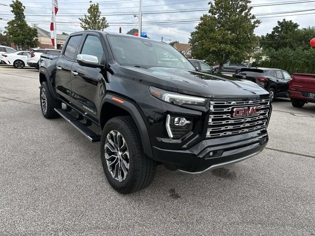 Used 2023 GMC Canyon Denali AWD/4WD image 11