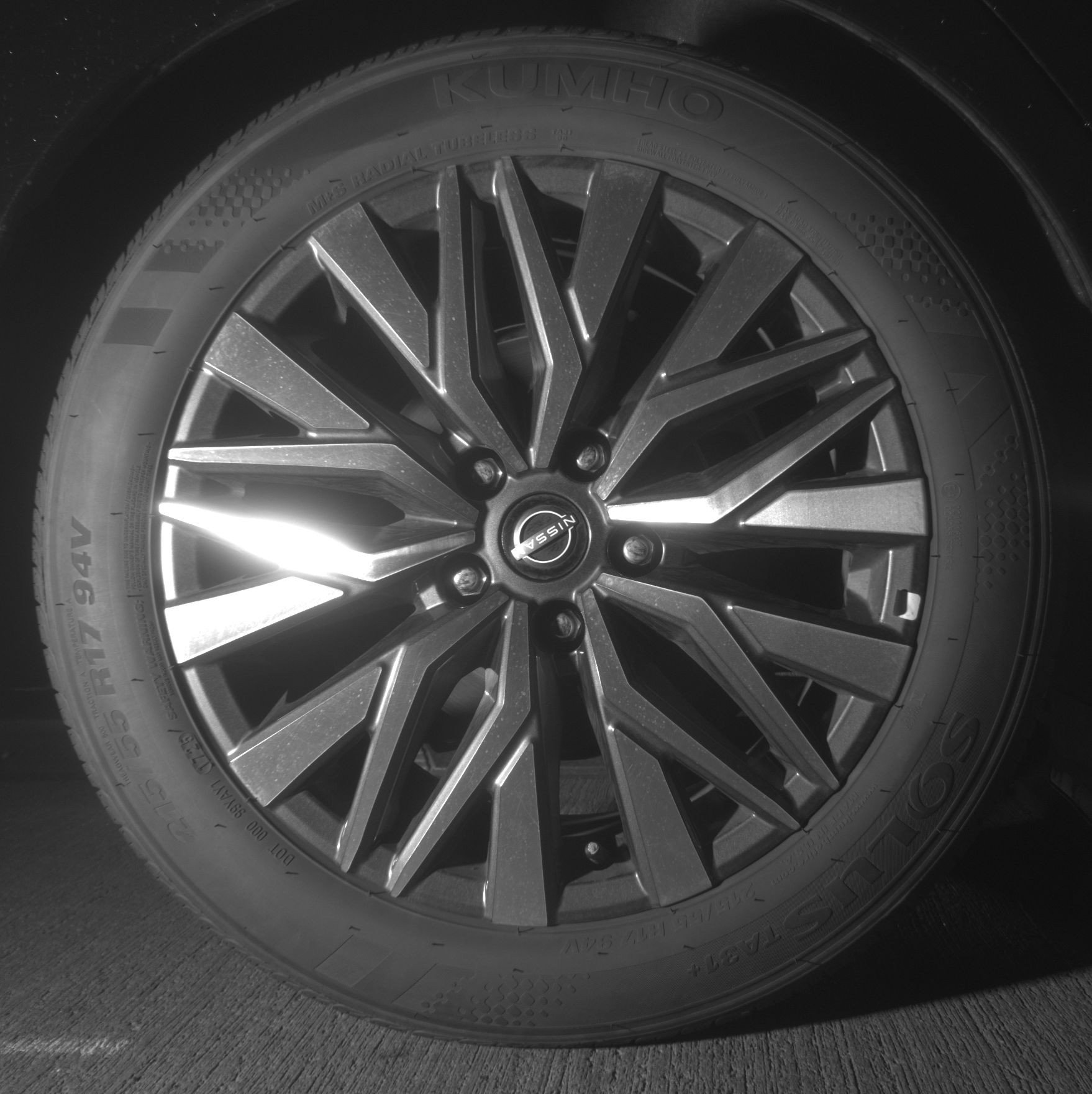 Used 2025 Nissan Altima 2.5 SV FWD image 15