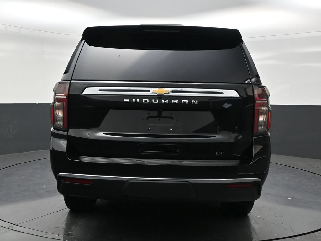 Used 2021 Chevrolet Suburban LT AWD/4WD image 4