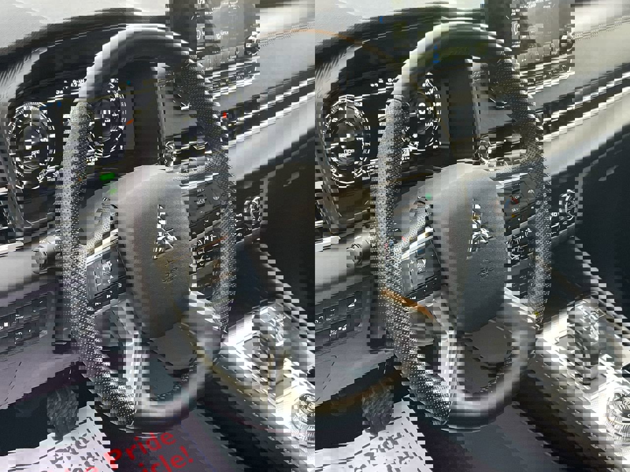 Used 2025 Mitsubishi Outlander SEL image 30