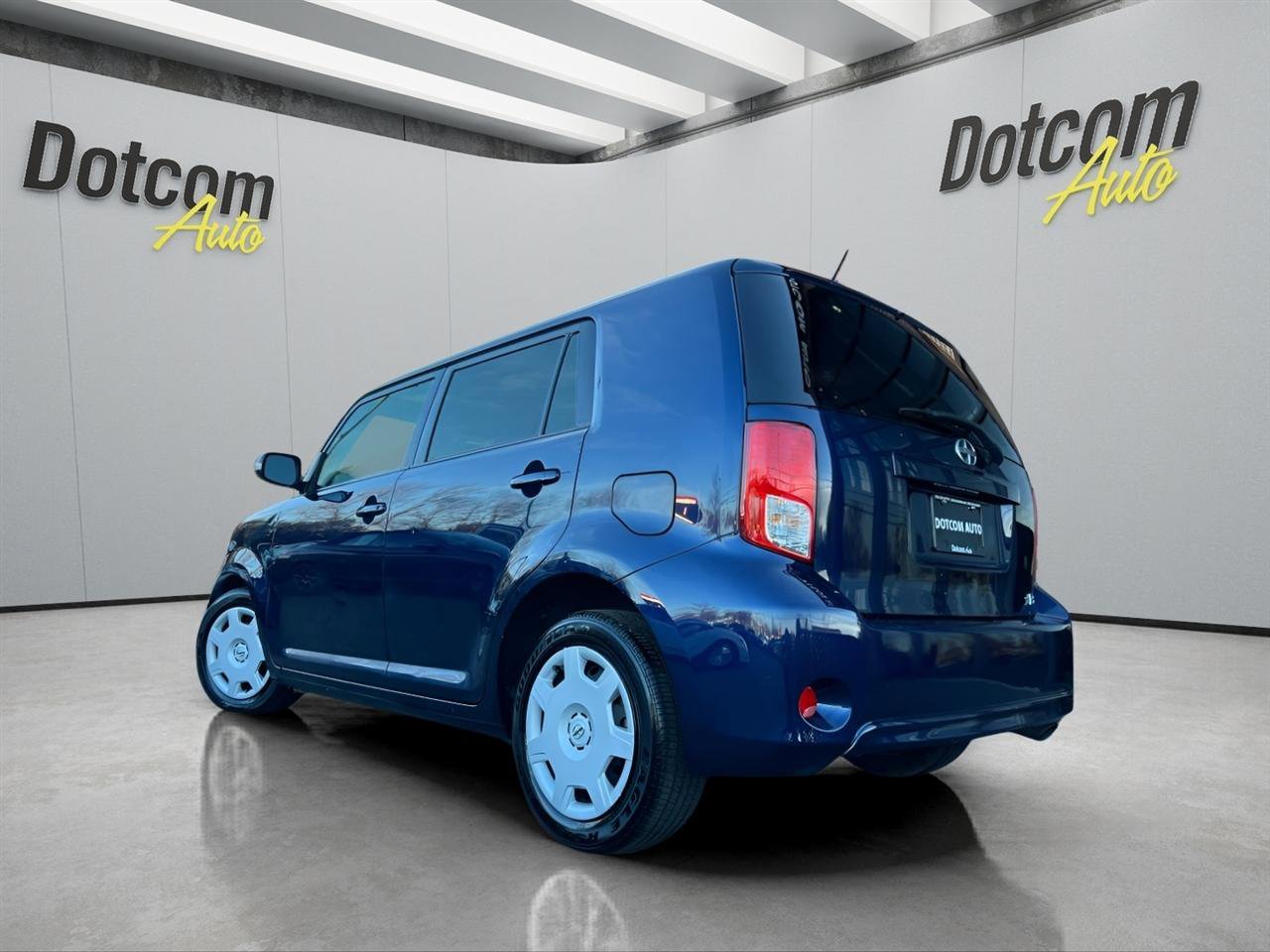 Used 2014 Scion xB image 4