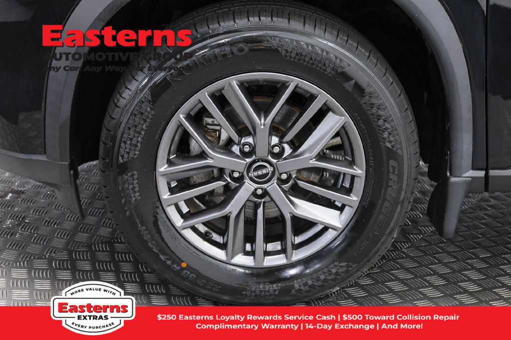 Used 2023 Nissan Rogue S AWD/4WD image 34