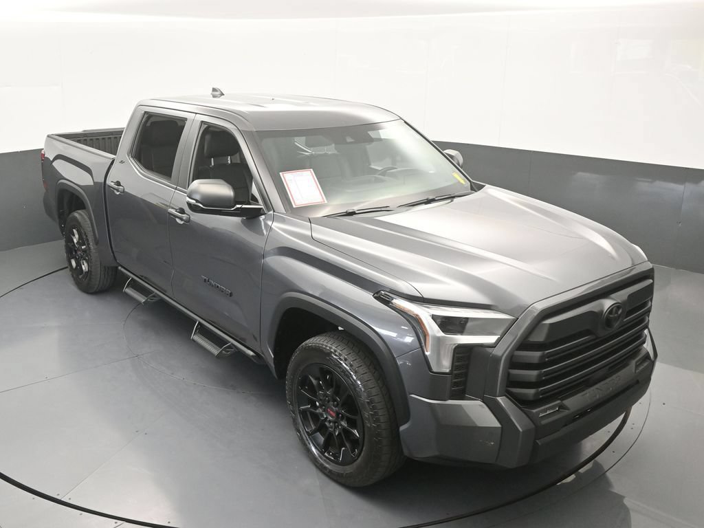 Used 2025 Toyota Tundra SR5 w/ SR5 Convenience Package AWD/4WD image 51