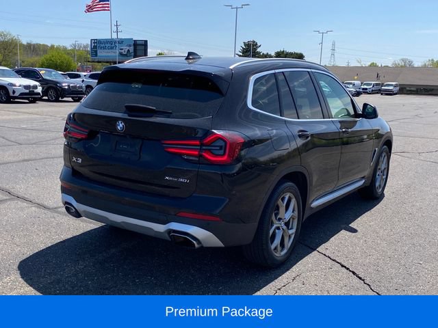Used 2024 BMW X3 xDrive30i AWD/4WD image 3