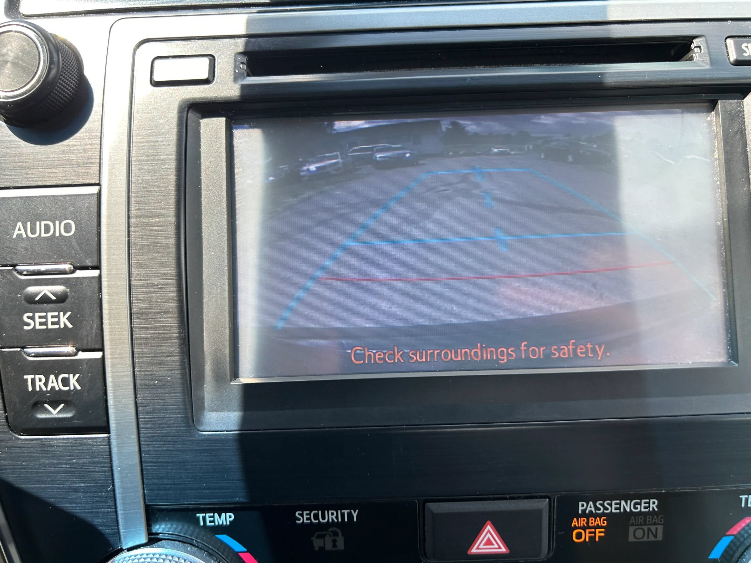 Used 2012 Toyota Camry XLE w/ Leather Pkg FWD image 18