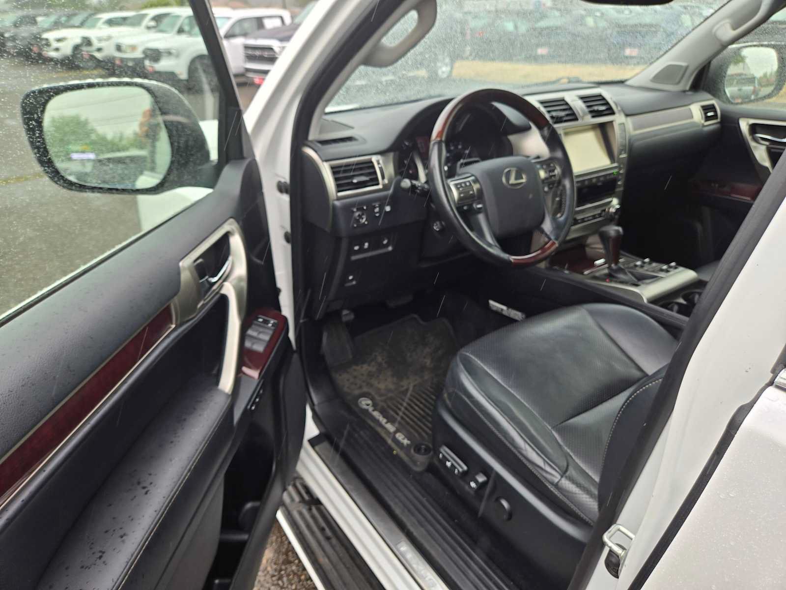 Used 2019 Lexus GX 460 Luxury AWD/4WD image 22