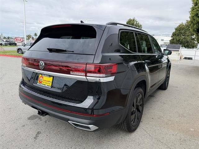 New 2026 Volkswagen Atlas SE image 6